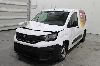 disassembly passenger cars Peugeot Partner  2022/6