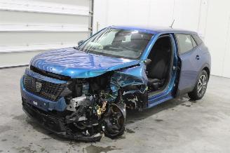 Schadeauto Peugeot 2008  2025/11