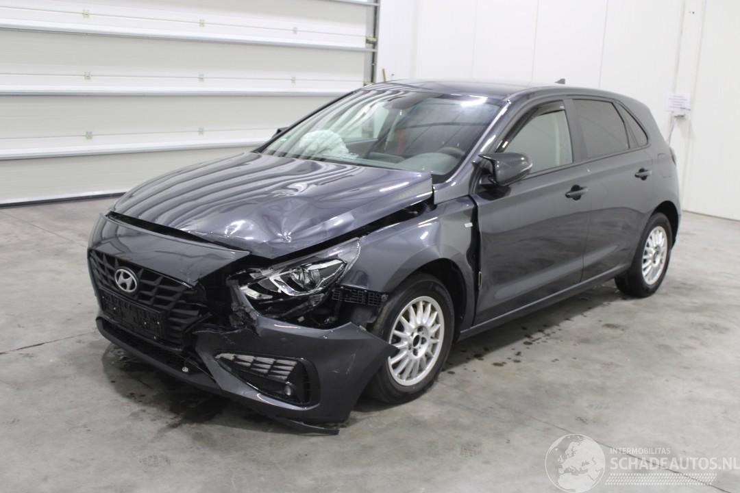 Hyundai I-30 i30