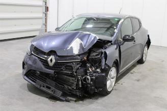Coche accidentado Renault Clio  2021/6