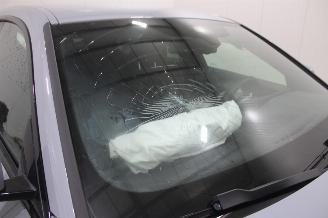 BMW i4  picture 9