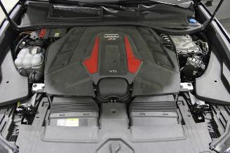 Audi RS Q8 picture 11