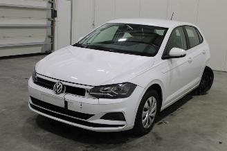 uszkodzony samochody osobowe Volkswagen Polo  2018/6