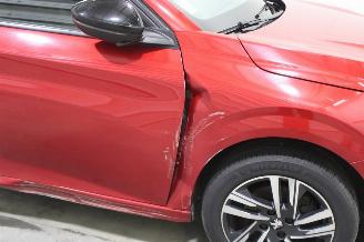 Peugeot 208  picture 9