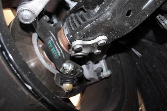 Peugeot 208  picture 17