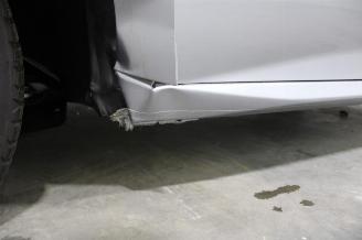 Peugeot 208  picture 21