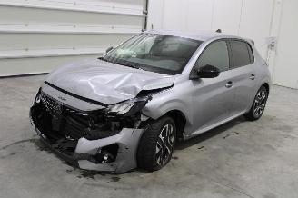 Coche accidentado Peugeot 208  2025/5