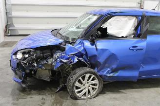 Suzuki Swift  picture 6