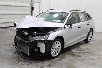 rozbiórka samochody osobowe Skoda Octavia  2025/6