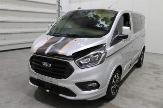 rozbiórka samochody osobowe Ford Transit  2020/2