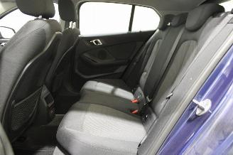 BMW 1-serie 116 picture 11