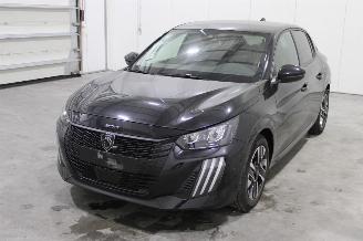 skadebil auto Peugeot 208  2025/3