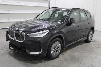 Coche accidentado BMW iX1  2025/11