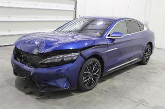 Vaurioauto  passenger cars BYD HAN  2023/7