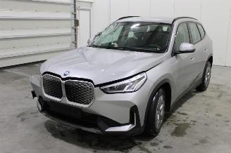 damaged passenger cars BMW iX1  2025/3