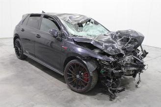Volkswagen Golf  picture 3