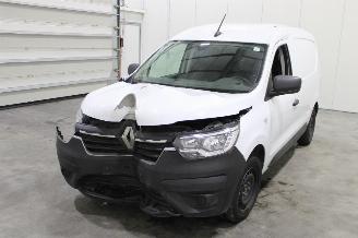 Damaged car Renault Express  2023/12