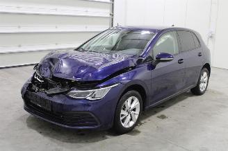 krockskadad bil auto Volkswagen Golf  2023/5
