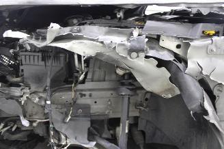 Jaguar XE  picture 6