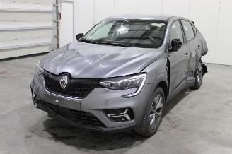 skadebil auto Renault Arkana  2024/6