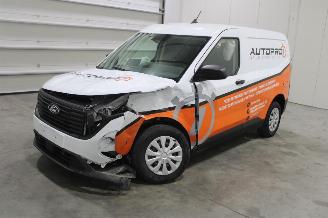 krockskadad bil bedrijf Ford Transit Courier Van Transit Courier 2024/1