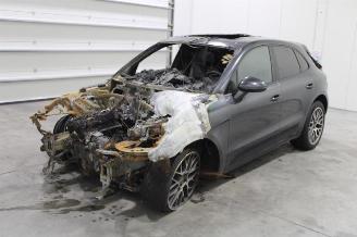 Uttjänta bilar auto Porsche Macan  2018/9
