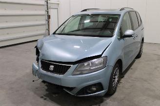 damaged passenger cars Seat Alhambra  2011/8