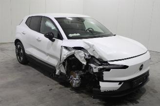 Volvo EX30  picture 2