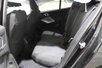 BMW 1-serie 120 picture 12