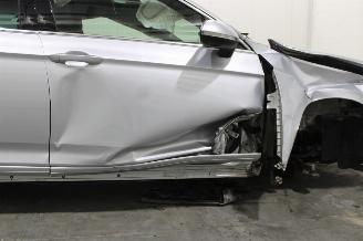 Volkswagen Passat  picture 7