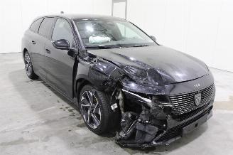 Peugeot 308  picture 2