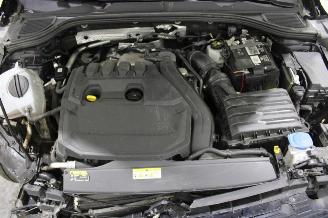 Volkswagen Golf  picture 12