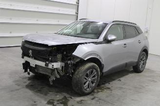 skadebil auto Peugeot 2008  2022/2