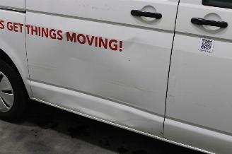 Volkswagen Transporter T6 picture 6