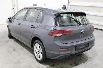 Volkswagen Golf  picture 4