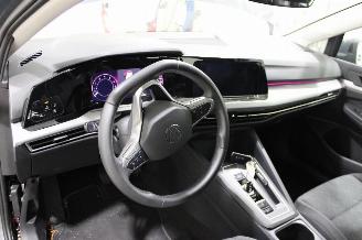 Volkswagen Golf  picture 11