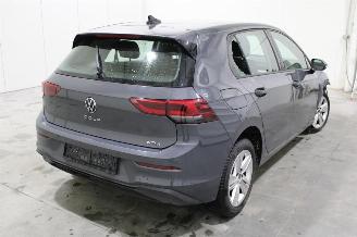 Volkswagen Golf  picture 3