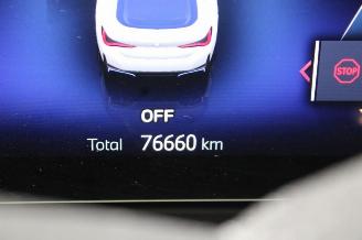 BMW i4  picture 12