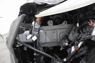 Renault Clio  picture 8