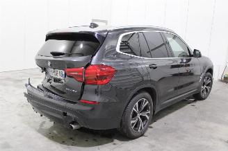 BMW X3  picture 3