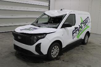 Damaged car Ford Transit  2025/2