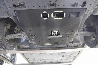 Peugeot 208  picture 16