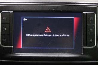 Peugeot Expert  picture 12