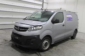 Vrakbiler auto Opel Vivaro  2022/11