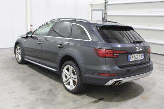 Audi A4 allroad  picture 4