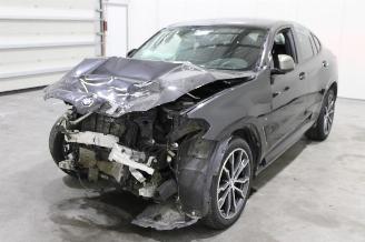 skadebil auto BMW X4 2020/2