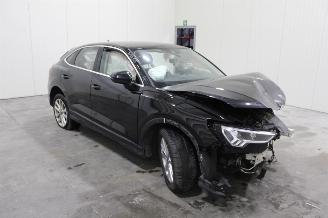 Audi Q3  picture 3