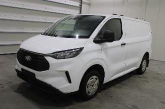 Voiture accidenté Ford Transit  2025/4