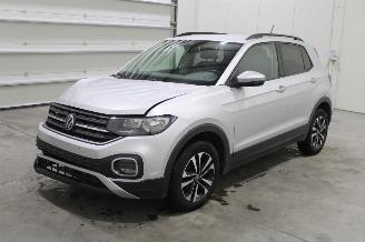 skadebil auto Volkswagen T-Cross  2021/7