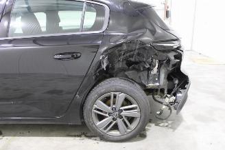 Peugeot 308  picture 9
